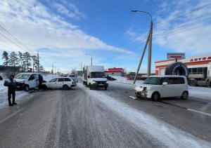 Крупная авария парализовала движение в Улан-Удэ