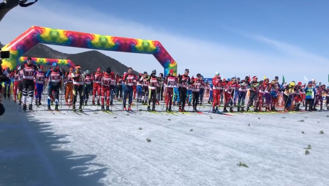 В Бурятии стартовал XXII Байкальский лыжный марафон
