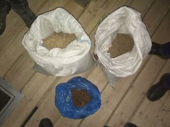 Житель Улан-Удэ прятал в подполье мешки с марихуаной