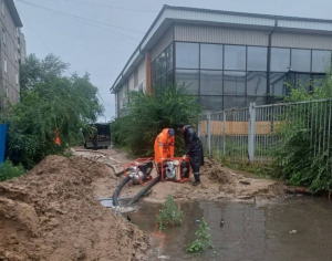 Улан-Удэ приводят в порядок после проливного дождя