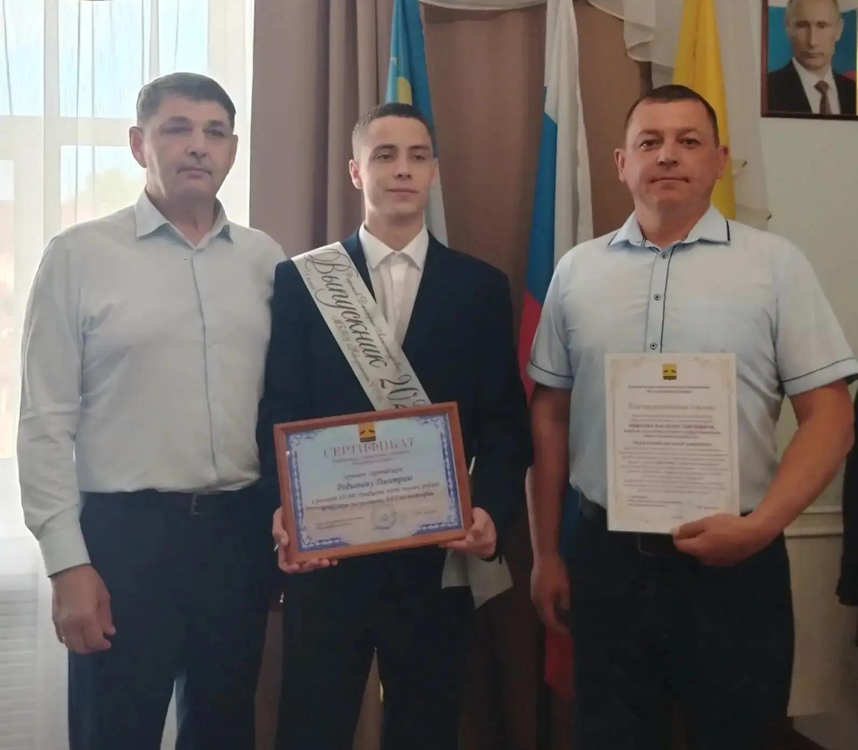 � ������� �������� ����������, �������� ��� �� ��������� �� 100 ������