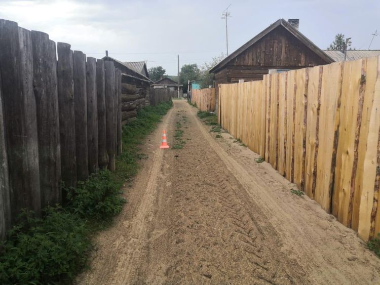 В Бурятии трактор раздавил пешехода В Бурятии трактор раздавил пешехода