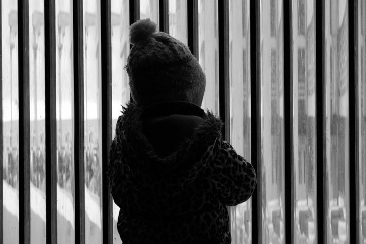 В Улан-Удэ дети многодетной матери стали бродягами и попрошайками В Улан-Удэ дети многодетной матери стали бродягами и попрошайками