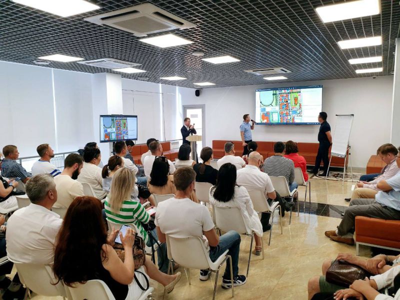 В Улан-Удэ производители стройматериалов встретились с представителями «ПИКа» В Улан-Удэ производители стройматериалов встретились с представителями «ПИКа»