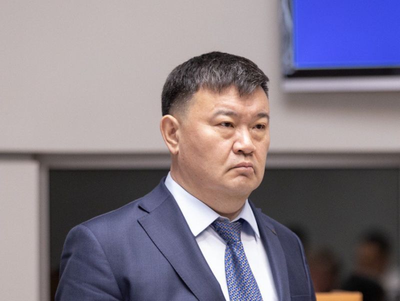 Мэр Улан-Удэ представил нового заместителя Мэр Улан-Удэ представил нового заместителя