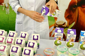 Ламы Иволгинского дацана освятят продукцию «Молока Бурятии»