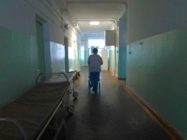 В Бурятии врачи в селах работают на негодном оборудовании В Бурятии врачи в селах работают на негодном оборудовании