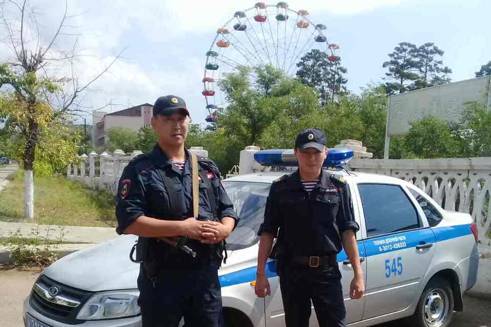 Сторож улан удэ. Железнодорожный отдел полиции Улан-Удэ. Железнодорожный отдел милиции Улан-Удэ. Сотрудники отдела полиции Тарбагатай Улан-Удэ. Начальник полиции Улан-Удэ.