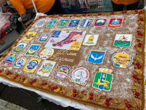 В Бурятии испекли 15-килограмовый торт к юбилею республики 