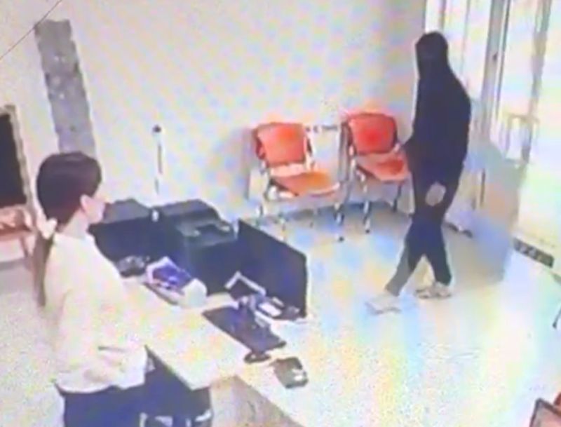 В Улан-Удэ неравнодушные жители помогли поймать преступника В Улан-Удэ неравнодушные жители помогли поймать преступника