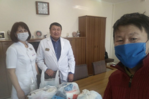 В Улан-Удэ волонтеры-буддисты подарили более 14 тыс масок