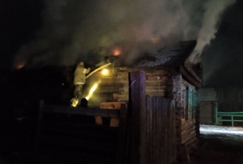 В Бурятии сгорел сельский магазин