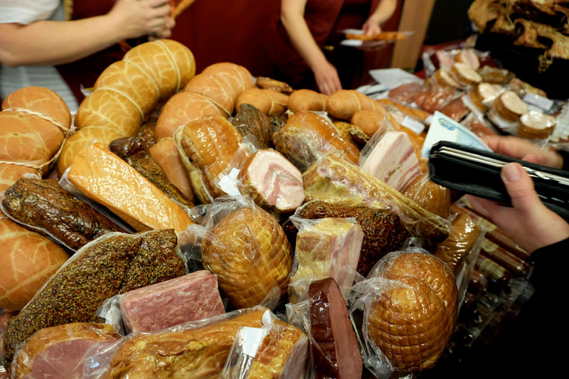 В карантин больше всего выросли траты на продукты В карантин больше всего выросли траты на продукты