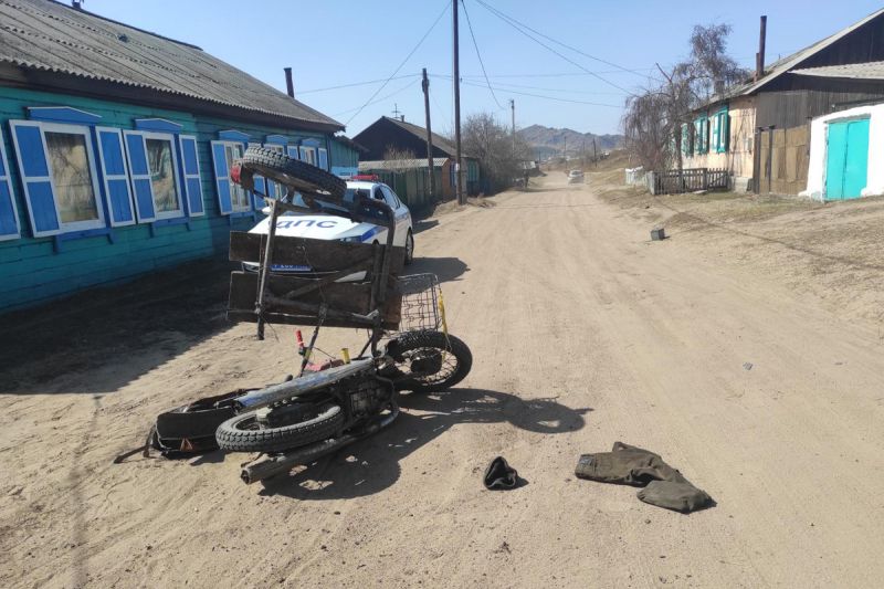 В Бурятии вновь сбили подростка на мотоцикле В Бурятии вновь сбили подростка на мотоцикле