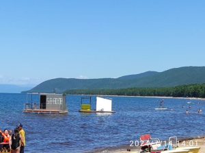 Жители Бурятии предложили запретить плавающие бани на Байкале