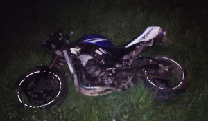 На поселковой дороге Бурятии насмерть разбился мотогонщик