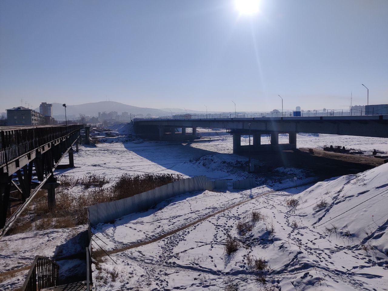 В Улан-Удэ продолжают возведение третьего моста