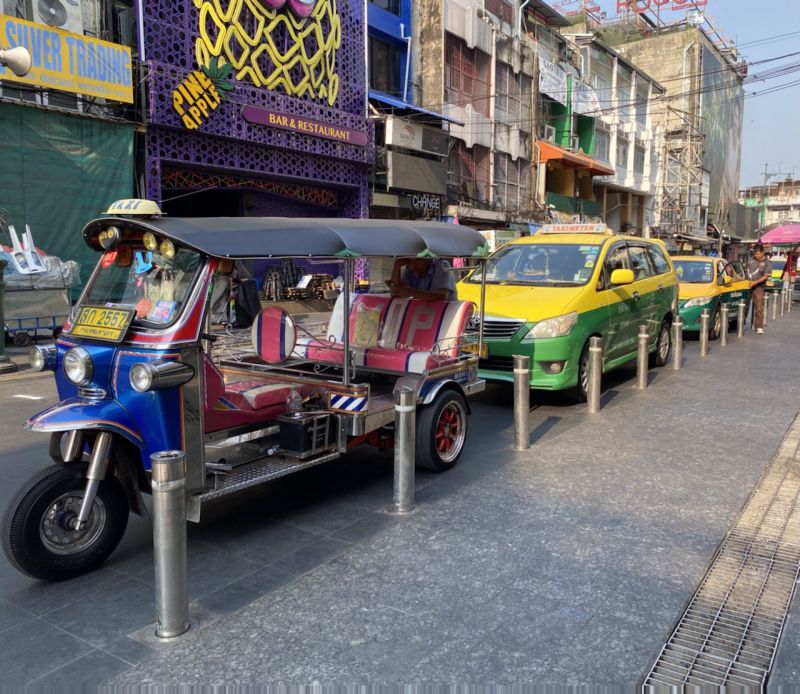 Бурятские таксисты переехали в Таиланд
