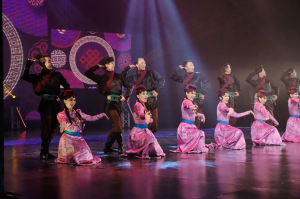 Театр «Байкал» покажет этническое танцевальное шоу