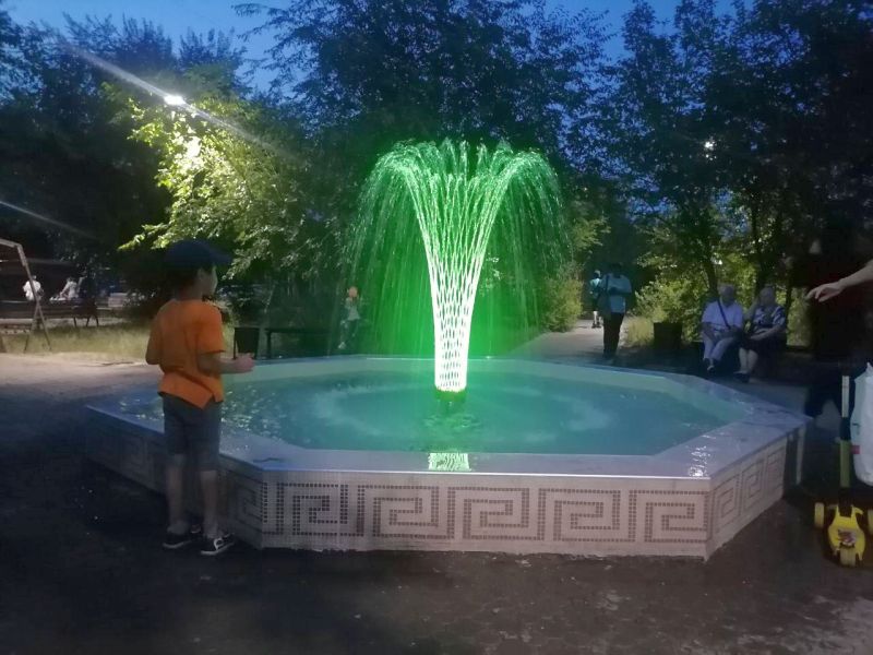 В Улан-Удэ отремонтировали фонтан на проспекте Строителей В Улан-Удэ отремонтировали фонтан на проспекте Строителей