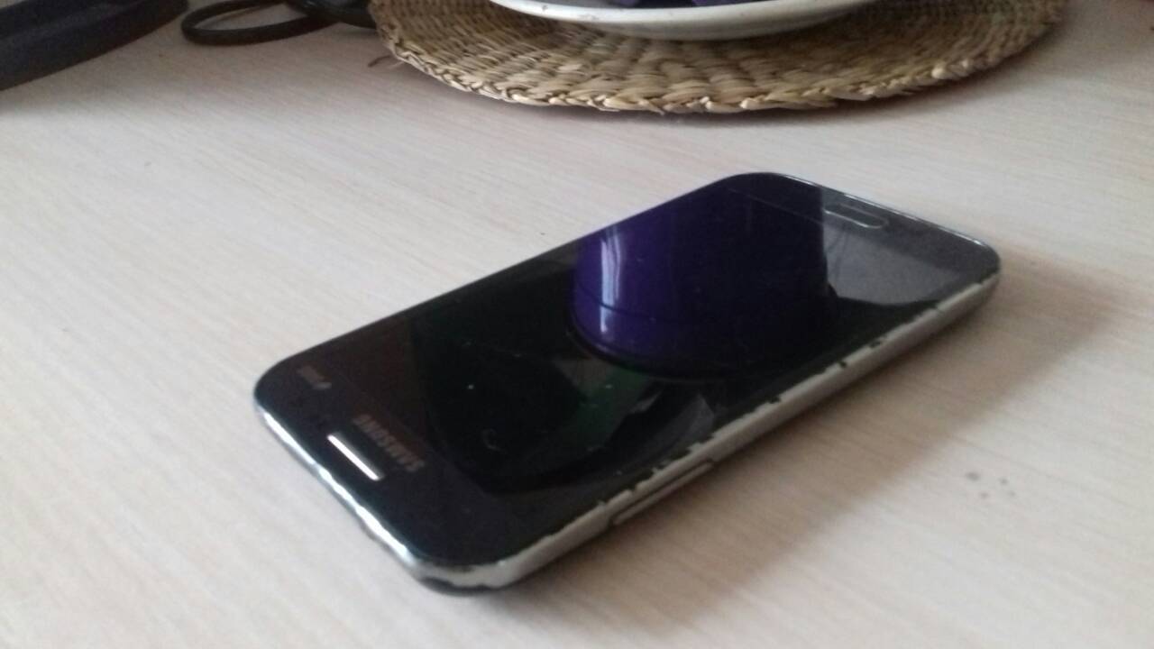 Жительница Улан-Удэ украла телефон у соседа 