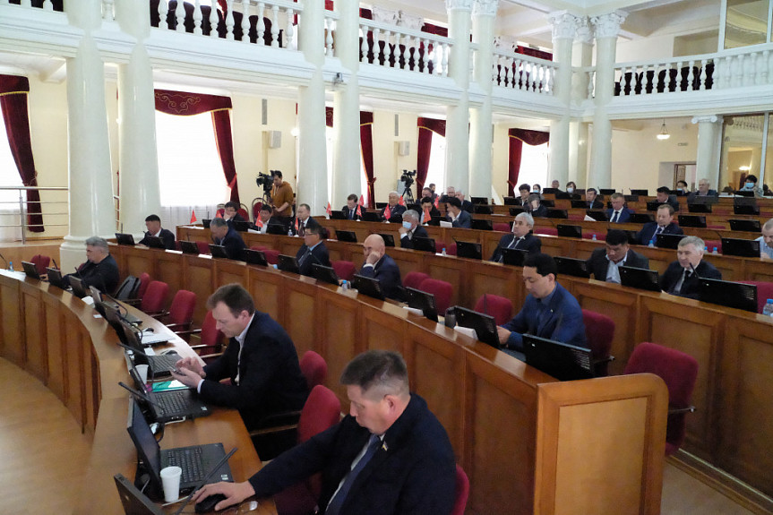 В Бурятии депутаты Хурала решили выделить 200 млн рублей на нужды СВО