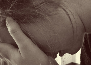 Житель Бурятии превратил жизнь дочери в кошмар и довел её до самоубийства