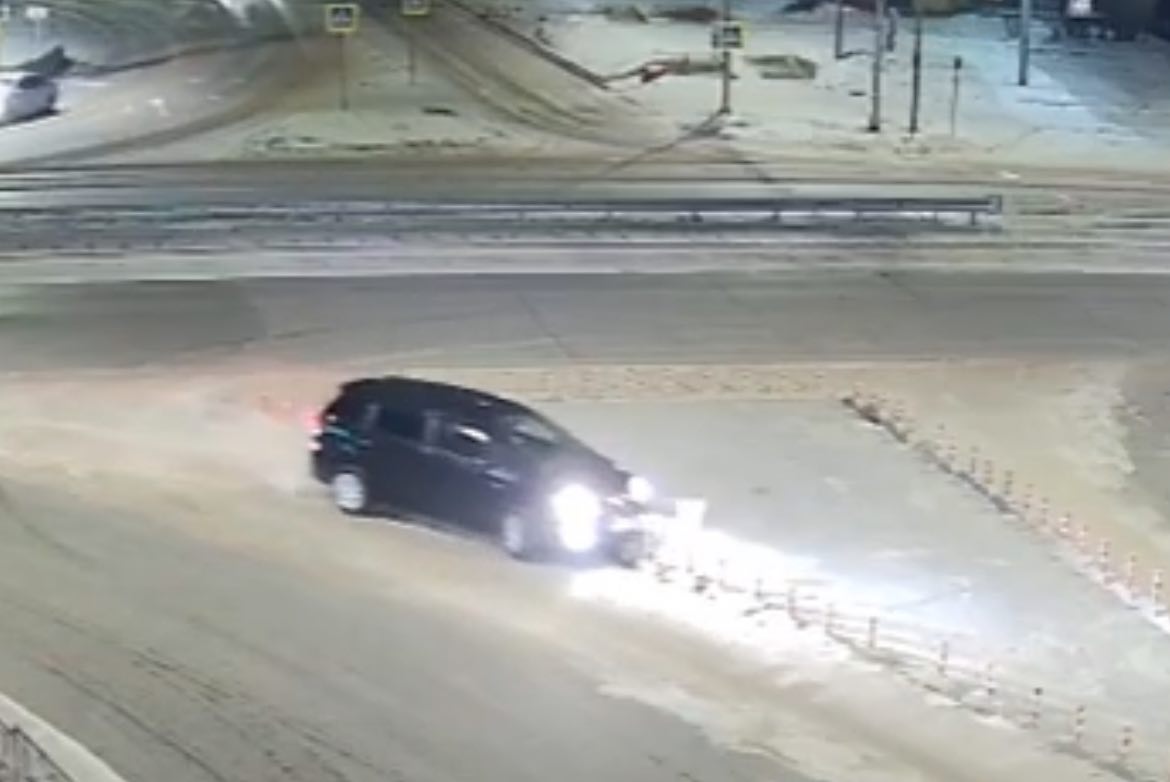 � ����-��� �������� ������ ���������� � ������� � ����� ���