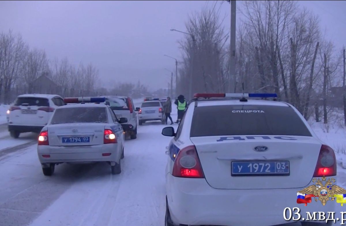 В Бурятии женщина угнала внедорожник и устроила гонки с полицией (видео)