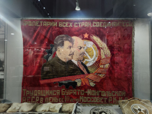 Назад в СССР: в Улан-Удэ выставка «Достояние республики» собрала 1000 экспонатов