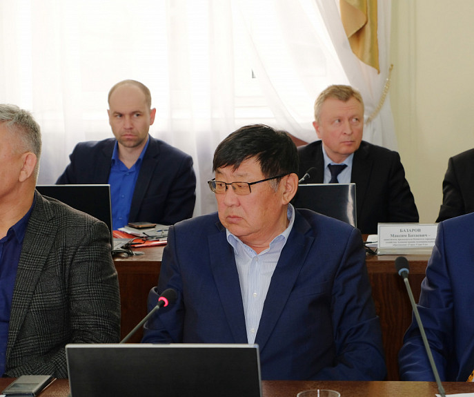 Депутаты Хурала отказались создавать в Бурятии сельские общественные палаты Депутаты Хурала отказались создавать в Бурятии сельские общественные палаты
