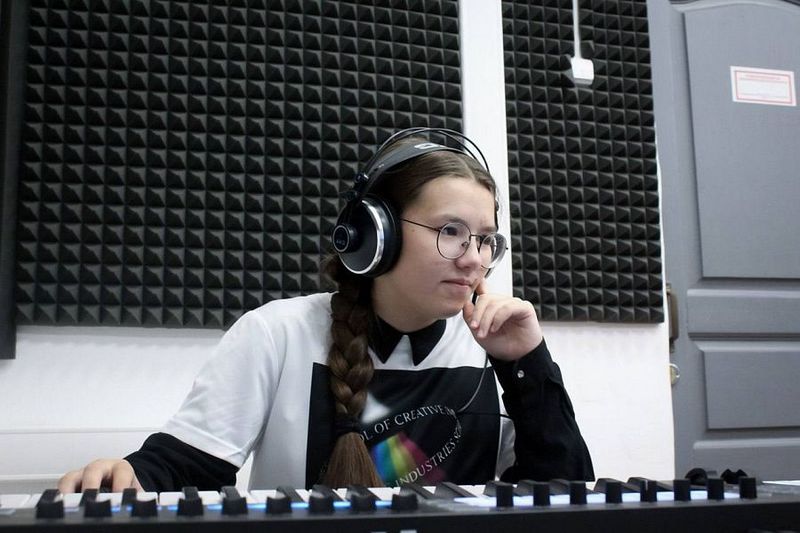В Улан-Удэ Школа креативных индустрий показывает первые достижения В Улан-Удэ Школа креативных индустрий показывает первые достижения