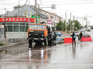 Власти Улан-Удэ рассказали, почему ливневки пока не справляются с сильными дождями