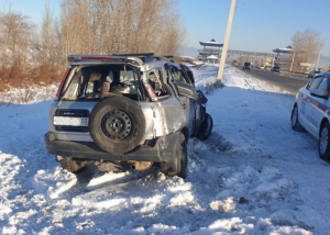 В Улан-Удэ пьяная автоледи протаранила грузовик