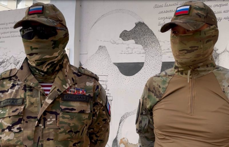 Добровольцы призвали жителей Бурятии присоединиться к батальону «Байкал» Добровольцы призвали жителей Бурятии присоединиться к батальону «Байкал»