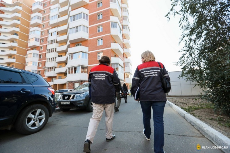 В Улан-Удэ аварийно–диспетчерские службы «управляшек» слишком молчаливы В Улан-Удэ аварийно–диспетчерские службы «управляшек» слишком молчаливы