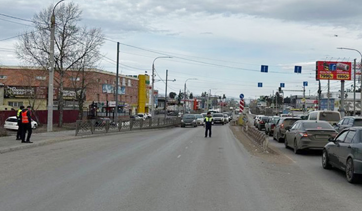 В Улан-Удэ произошло тройное ДТП с подростком В Улан-Удэ произошло тройное ДТП с подростком