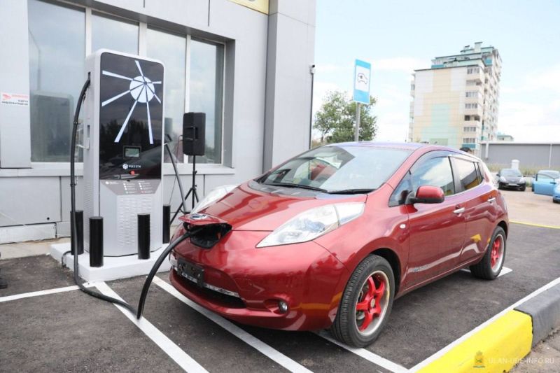 В Улан-Удэ «заправки» для электромобилей могут появиться возле жилых домов