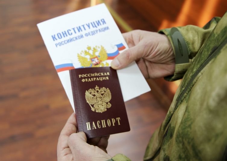 В Бурятии воевавший на СВО житель Узбекистана получил гражданство России