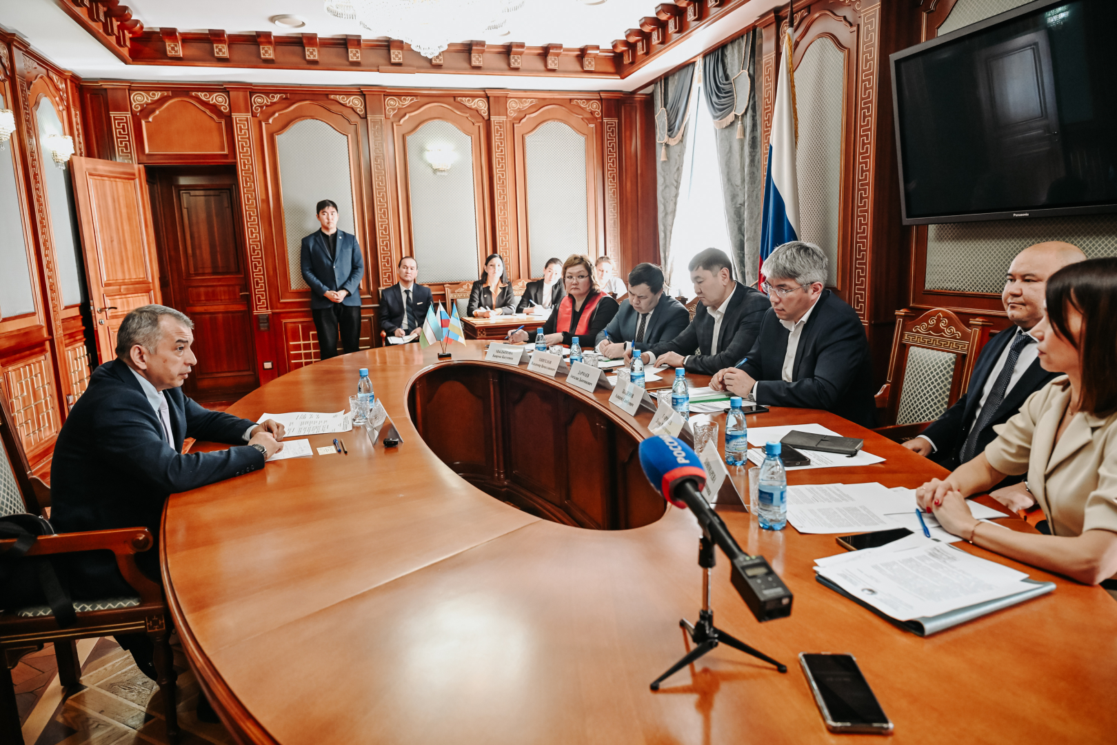 ������� ����� ��������� ����� � ������������