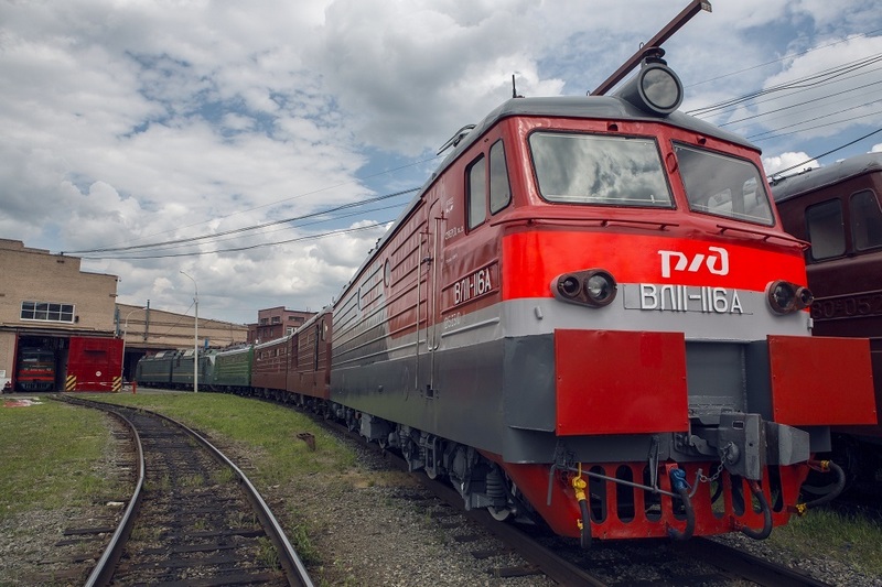 ЛВРЗ за прошлый  год отремонтировал 944 секции локомотивов 