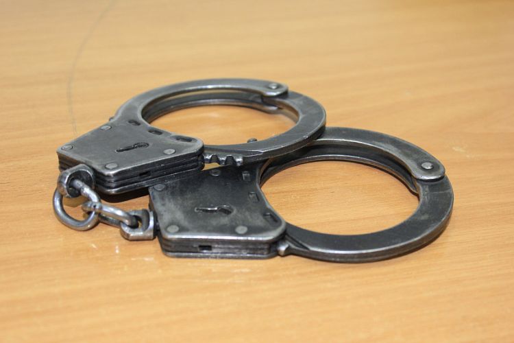 В Улан-Удэ осудили банду воров, совершившую 32 кражи В Улан-Удэ осудили банду воров, совершившую 32 кражи