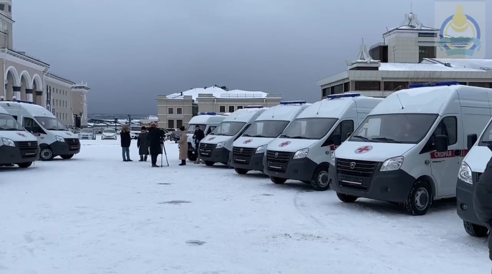 В Бурятию завезли 11 новых карет скорой помощи класса «В»