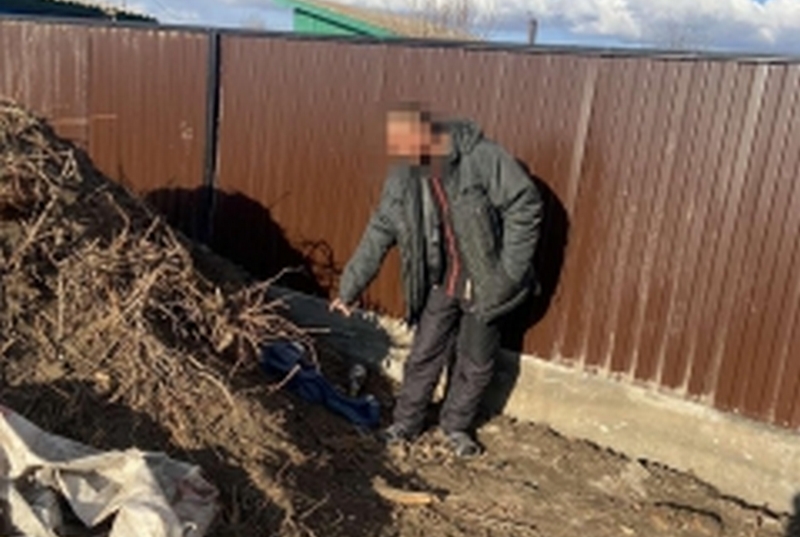 Житель Бурятии топором и молотком убил случайного собутыльника Житель Бурятии топором и молотком убил случайного собутыльника