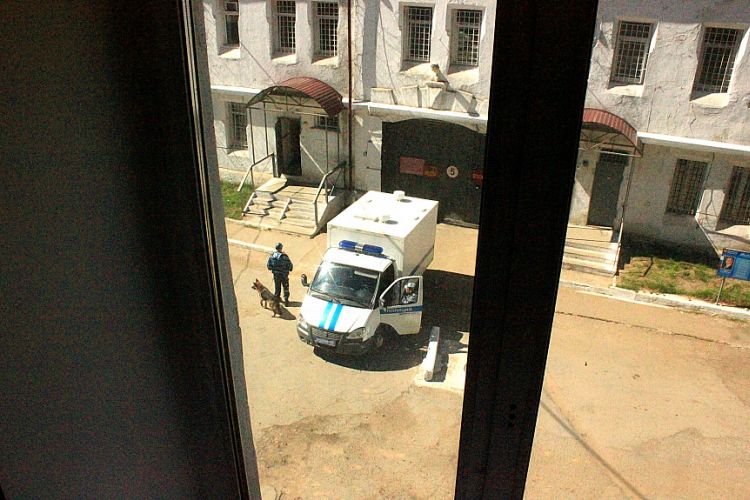 В Улан-Удэ будут судить разбойников, избивших и ограбивших ребенка В Улан-Удэ будут судить разбойников, избивших и ограбивших ребенка