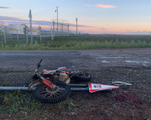 В Бурятии дорожный знак оторвал руку мотоциклисту