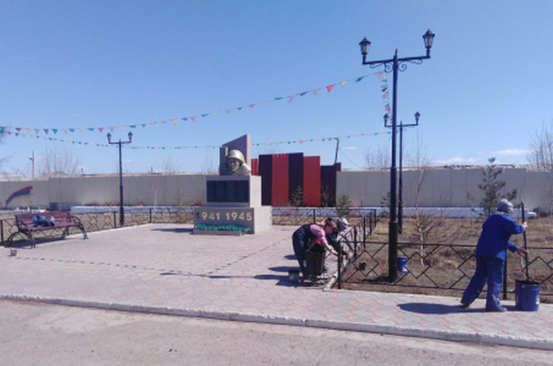 В Улан-Удэ ремонтируют памятники военной истории