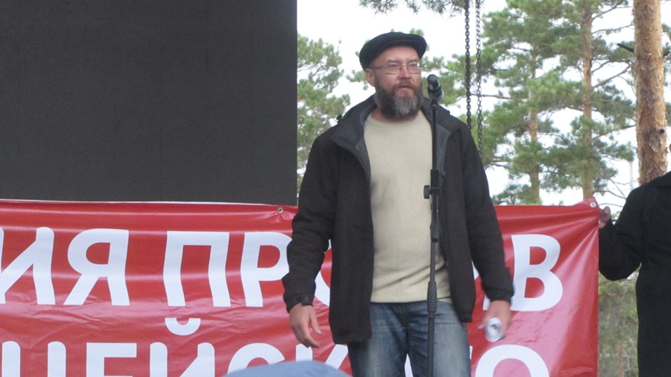 В Улан-Удэ известный общественник арестован за организацию незаконного митинга В Улан-Удэ известный общественник арестован за организацию незаконного митинга