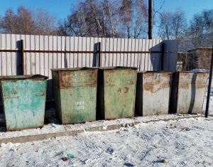 В Бурятии идет битва за мусорные баки