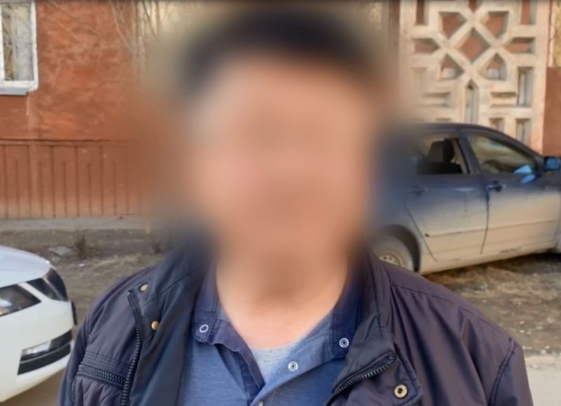 В Улан-Удэ бдительные горожане сдали пьяного водителя В Улан-Удэ бдительные горожане сдали пьяного водителя